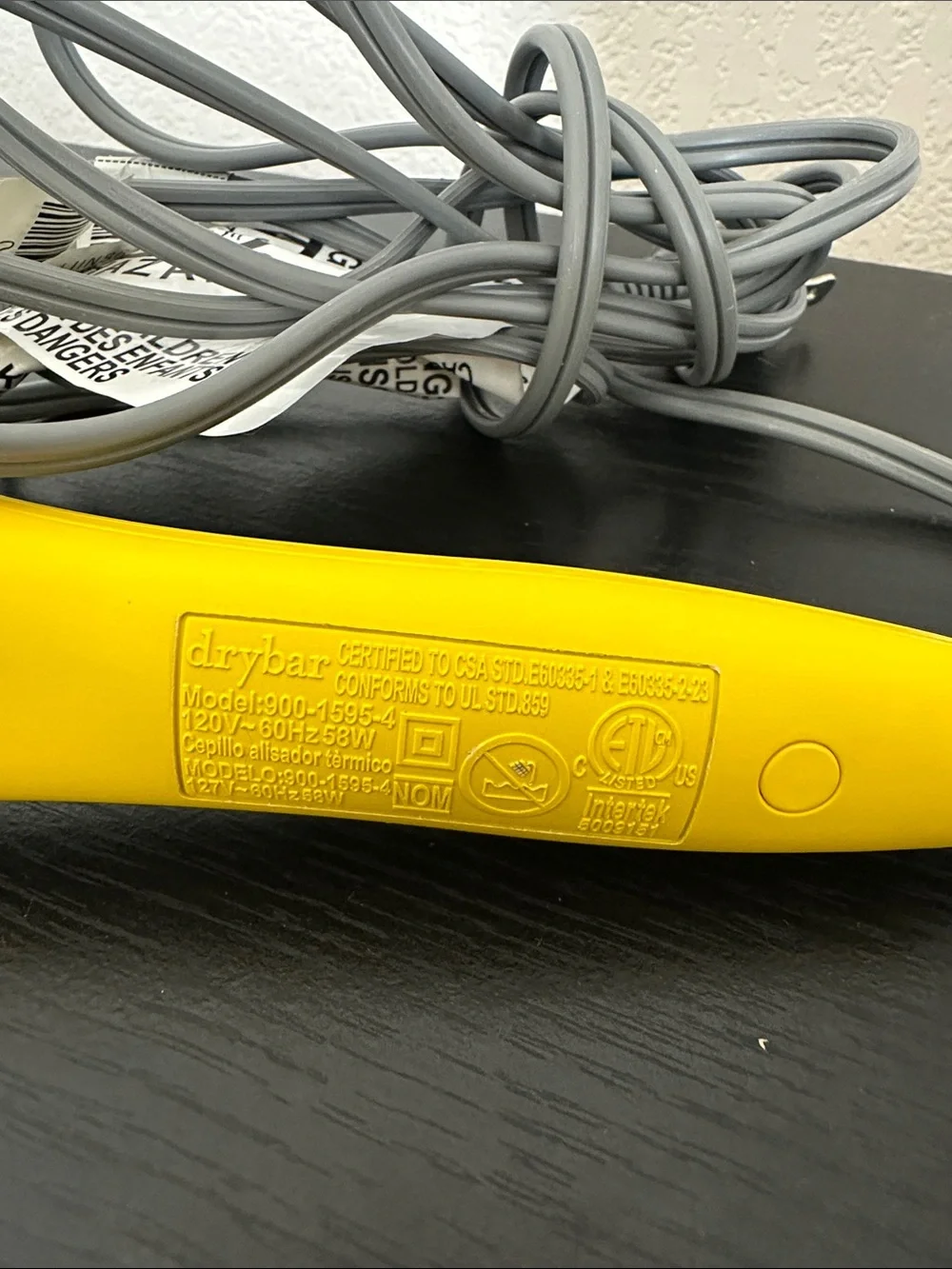 Drybar gently used